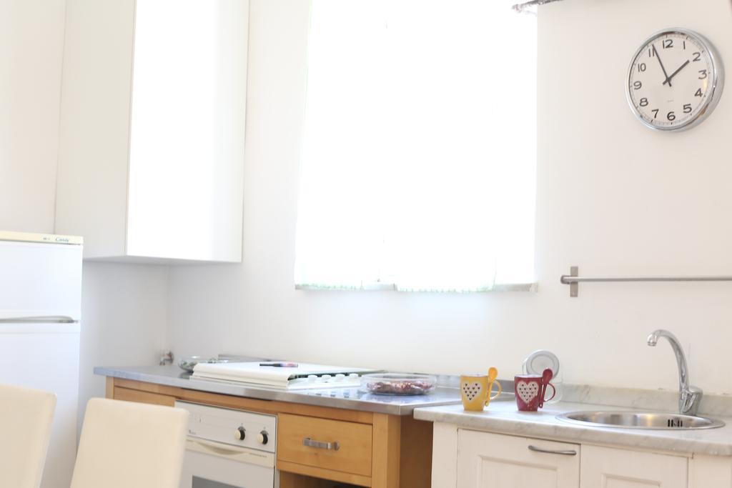 Petrarca Apartment Рим Экстерьер фото